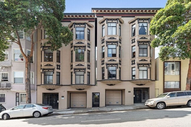 Photo - 1615 Gough St Unit 04