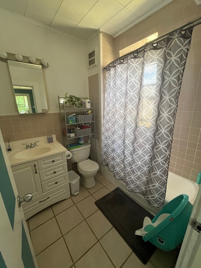 Photo - 29 Wallace St Unit 3