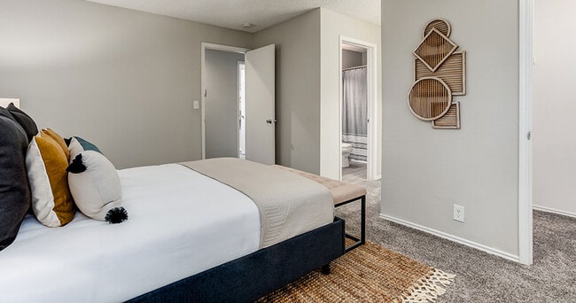 Woodview Apartments