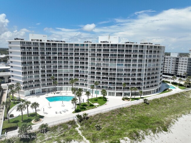 Building Photo - 1601 Ocean Dr S Unit 708 Rental