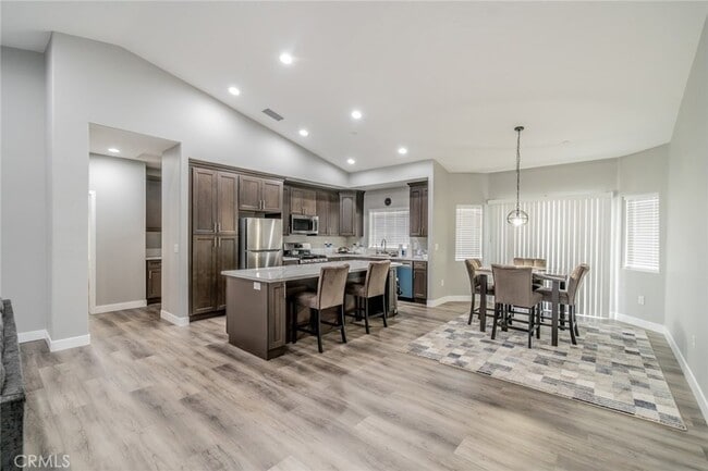 Photo - 11515 Mariposa Rd
