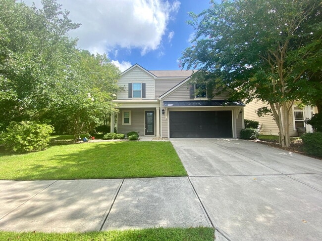 Building Photo - Spacious Home on a Corner Lot in Heritage ...