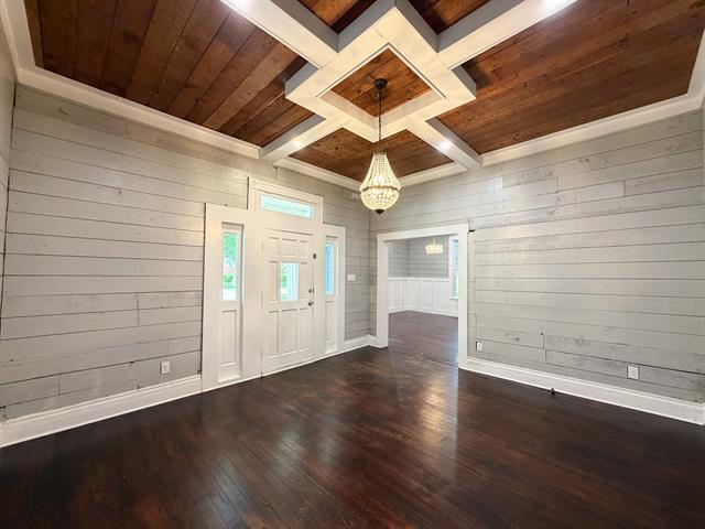 Photo - 405 E Denton St