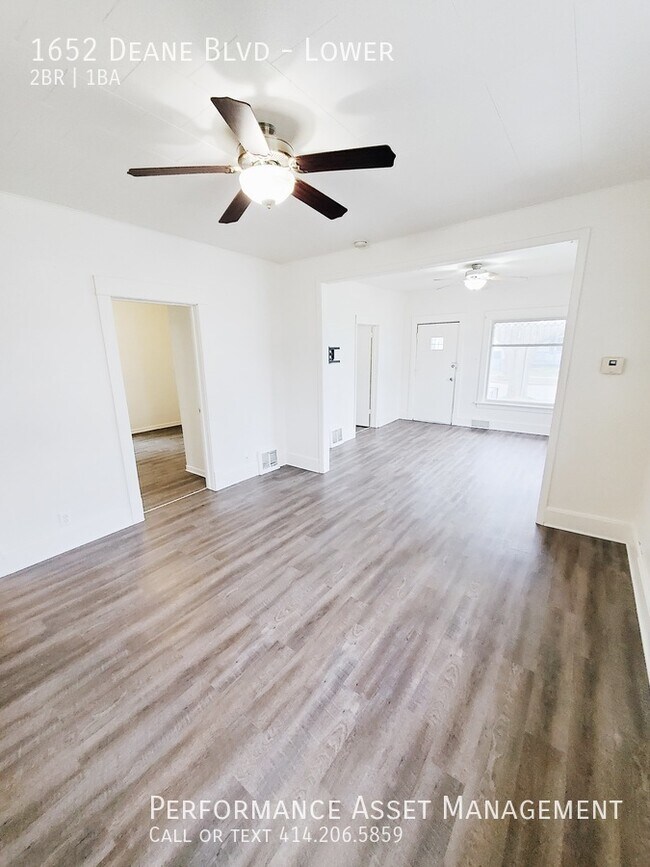 Photo - Beautiful 2 bedroom Racine lower unit Unit Lower