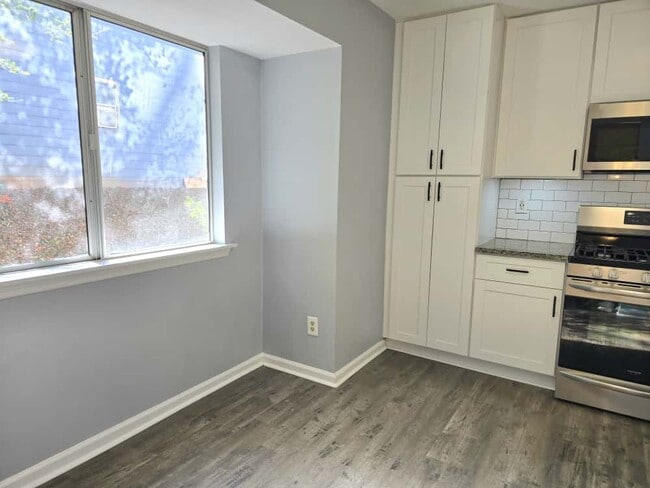 Photo - 506 Ridgedale Way