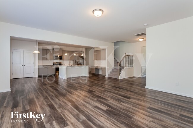 Photo - 5521 Begonia St