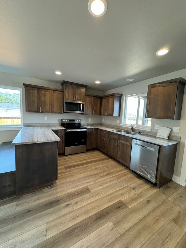 Photo - 1509 W Thyme Dr