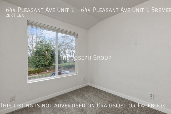 Photo - Amazingly located 2 bed in Bremerton Unit 644 Pleasant Ave 1 Bremerton