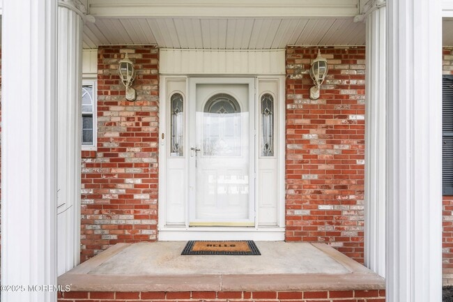 10 Monroe Ct