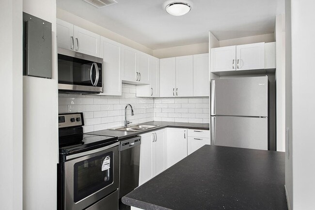1450 Sheppard Ave W