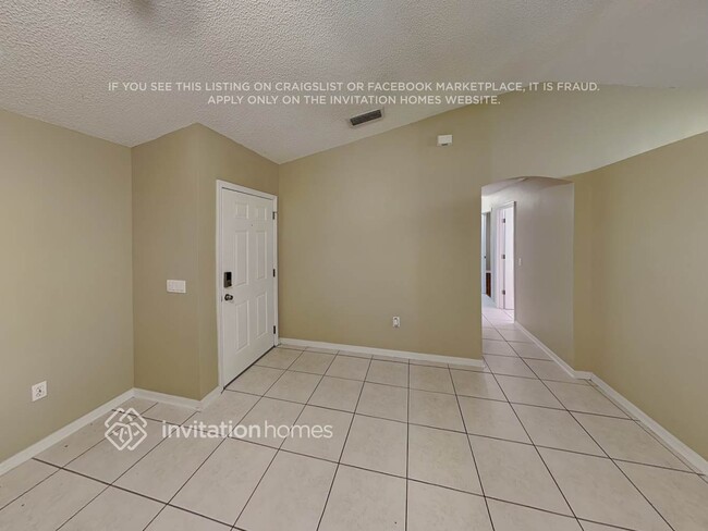 Photo - 3442 Commerce Ave