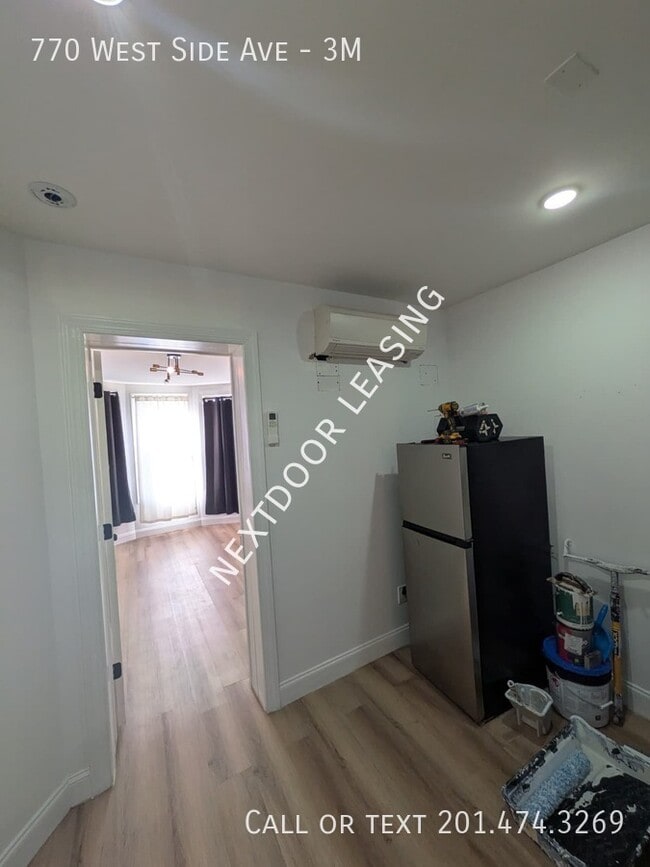 Photo - 770 West Side Ave Unidad 3M