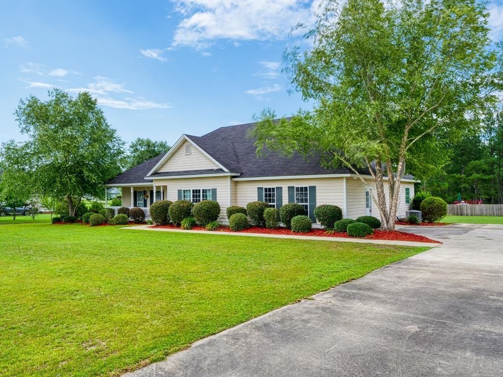 Photo - 2915 Buckeye Dr