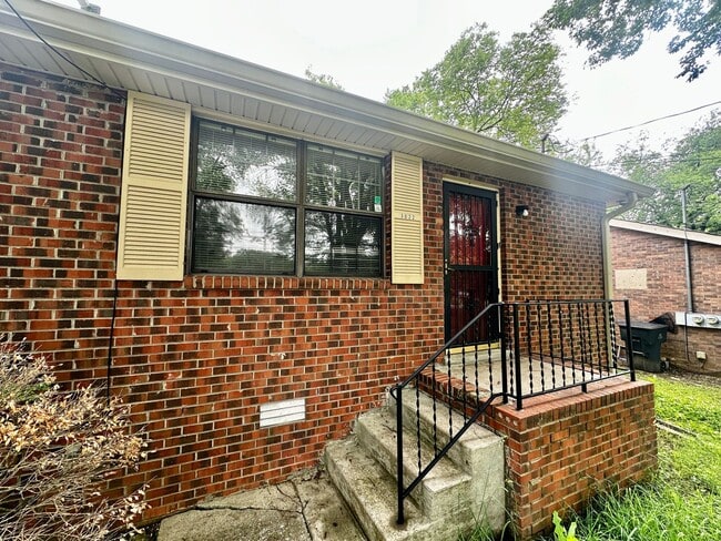 Building Photo - Charming 2bedroom in Nashville
