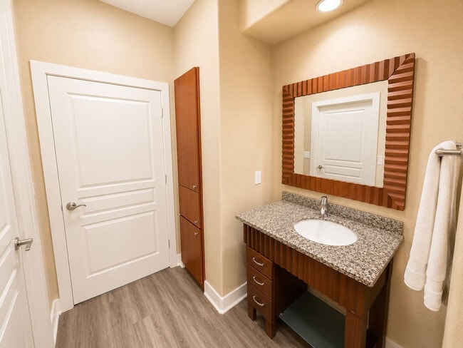 Photo - 75 Riverfront Dr Unit SI ID1534957P