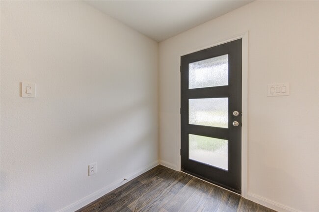 16356 Jasmine Marie Pl