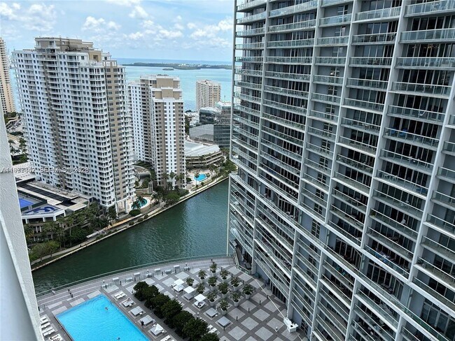 Photo - 475 Brickell Ave Unidad 3113