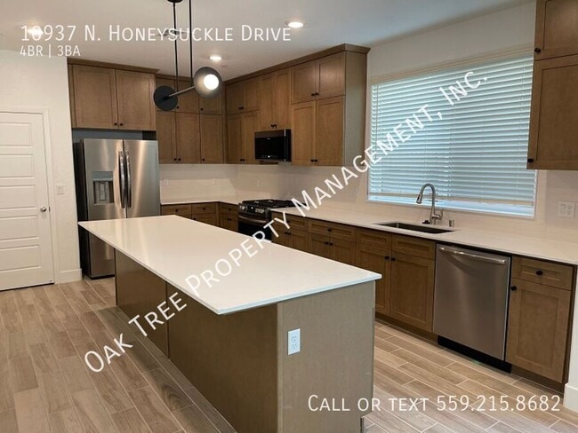 Photo - 10937 N Honeysuckle Dr