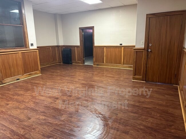 Photo - 221 Temple St Unit 2