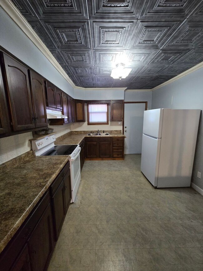 Photo - 2-bedroom Bungalow with Spacious Kitchen, ... Casa