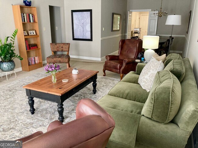 Photo - 110 Milledge Terrace Unit #4