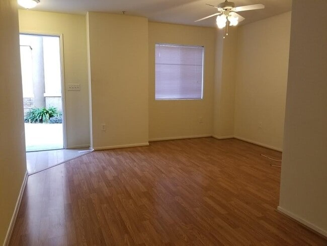 Photo - 600 Hosking Ave Unit 17C