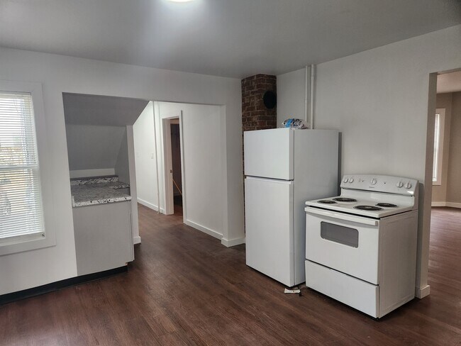 Photo - 29 Emerson St Unit 1st floor