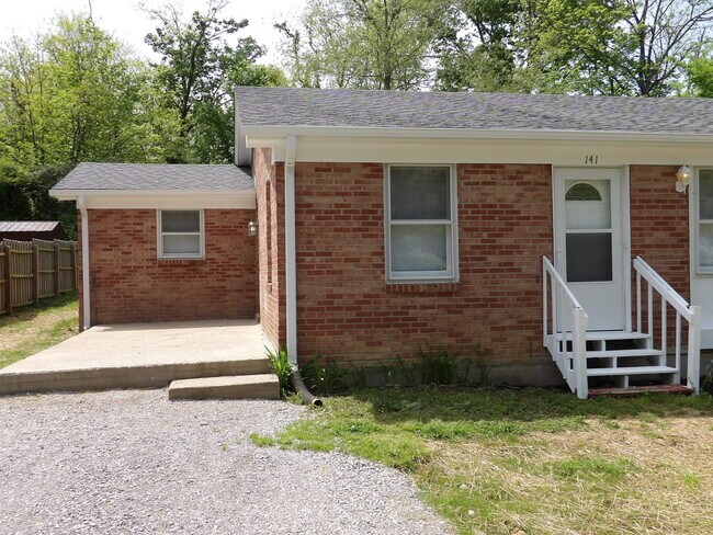 Photo - 141 Lawrence St