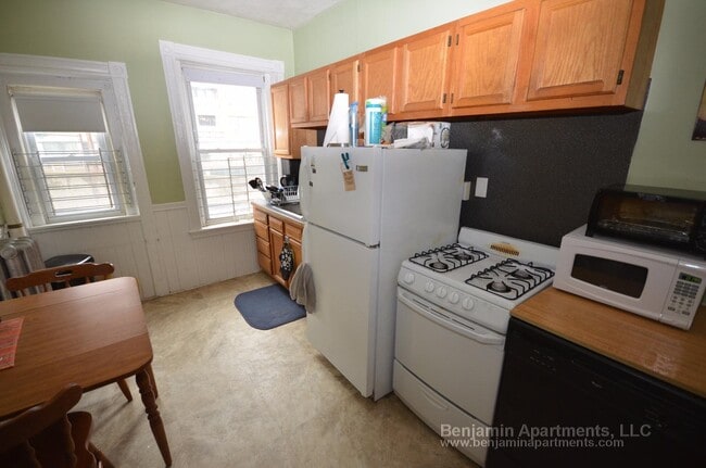 Photo - 11 Mt Hood Rd Unit 2