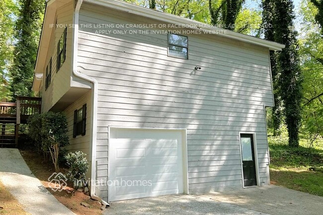 Photo - 1023 Lakewood Dr