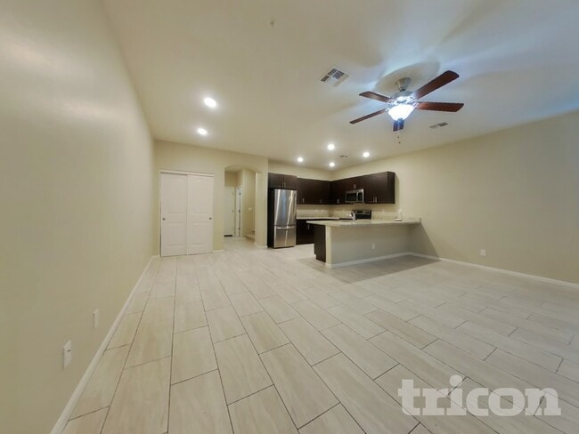 12592 W Lindbergh Dr