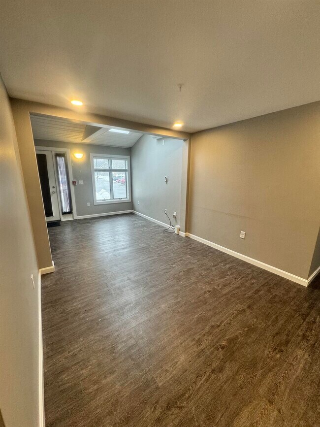 Photo - 9 Monarch Wy Unit 101