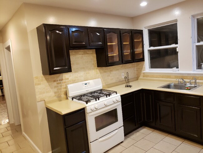 Photo - 48 Hazelwood Ave Unidad Apt 1