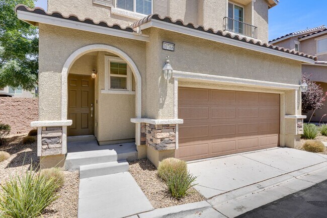 Photo - Bright & Stylish 3-Bedroom Home with Low-Maintenance Backyard