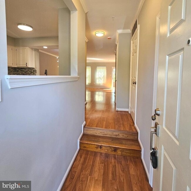 Building Photo - 7805 Sabre Ct