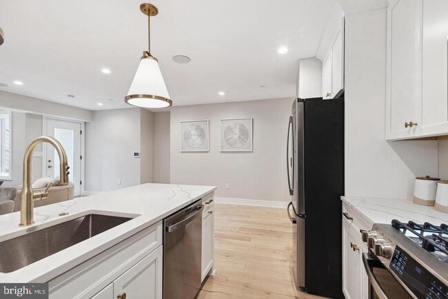 Photo - 5305 Connecticut Ave NW Unit 2