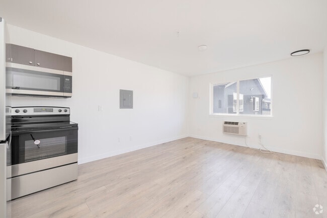 Studio, 1BA - 360SF - Kitchen/Living Room
