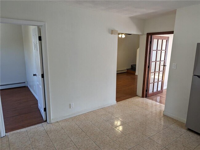 Photo - 61 Utton Ave Unit 2