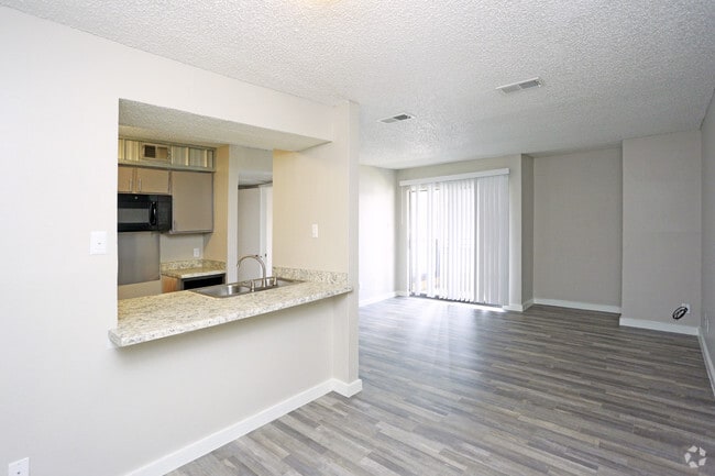 Tuscany Park Apartments