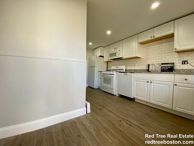 Photo - 59 Main St Unit 1