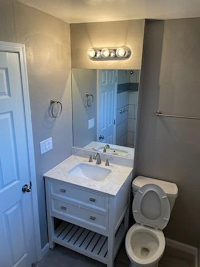 Photo - newly renovated 1bd 1 bth unit in phx