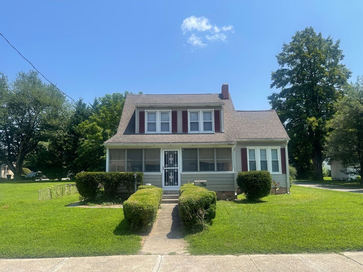 Photo - Great location in Milton