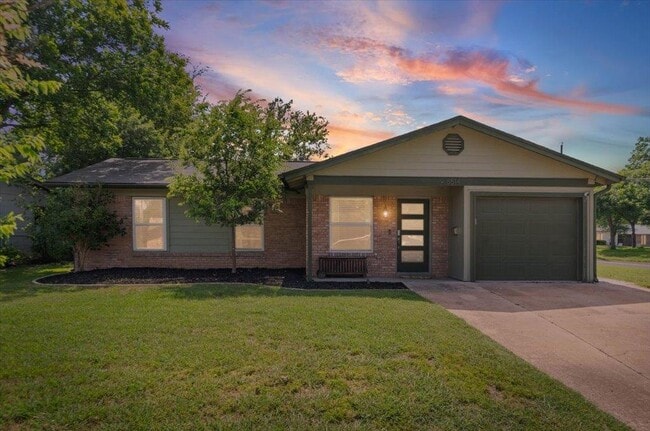 Building Photo - 8514 Burrell Dr