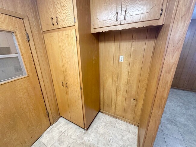 Photo - AVAAILABLE NOW !!