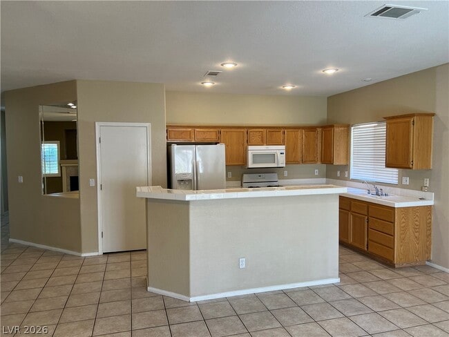 Photo - 3216 Cherum St