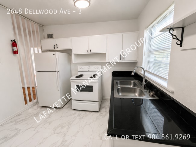 Photo - 2648 Dellwood Ave Unidad 3