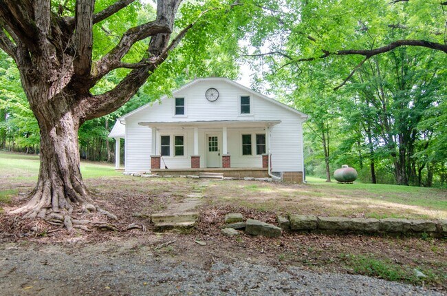 Photo - Country Living