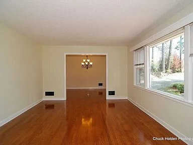 Photo - 6917 Brookfield Rd