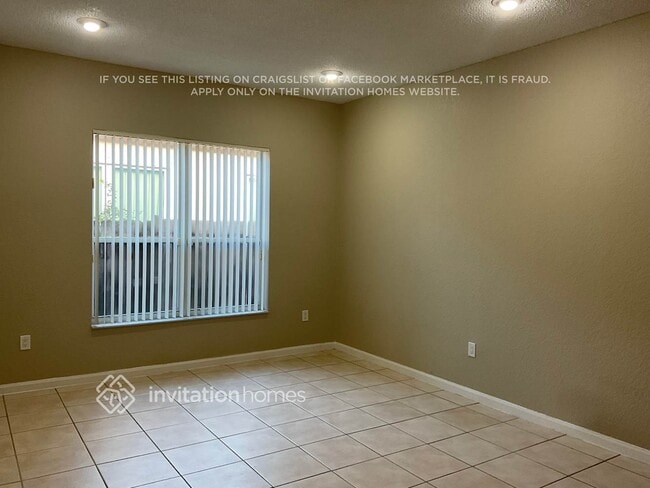 Photo - 13711 N Garden Cove Cir