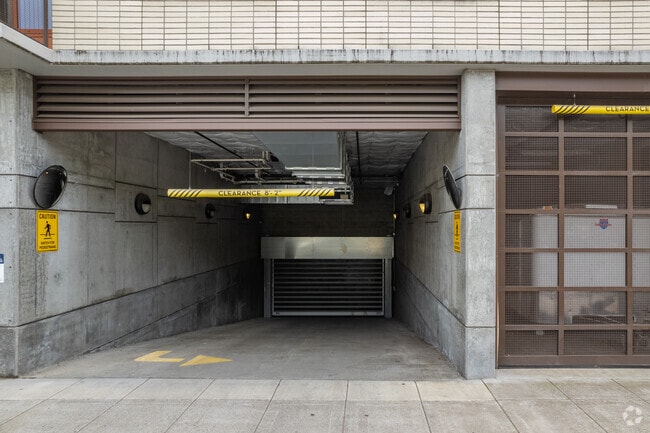 Photo - Gray's Landing